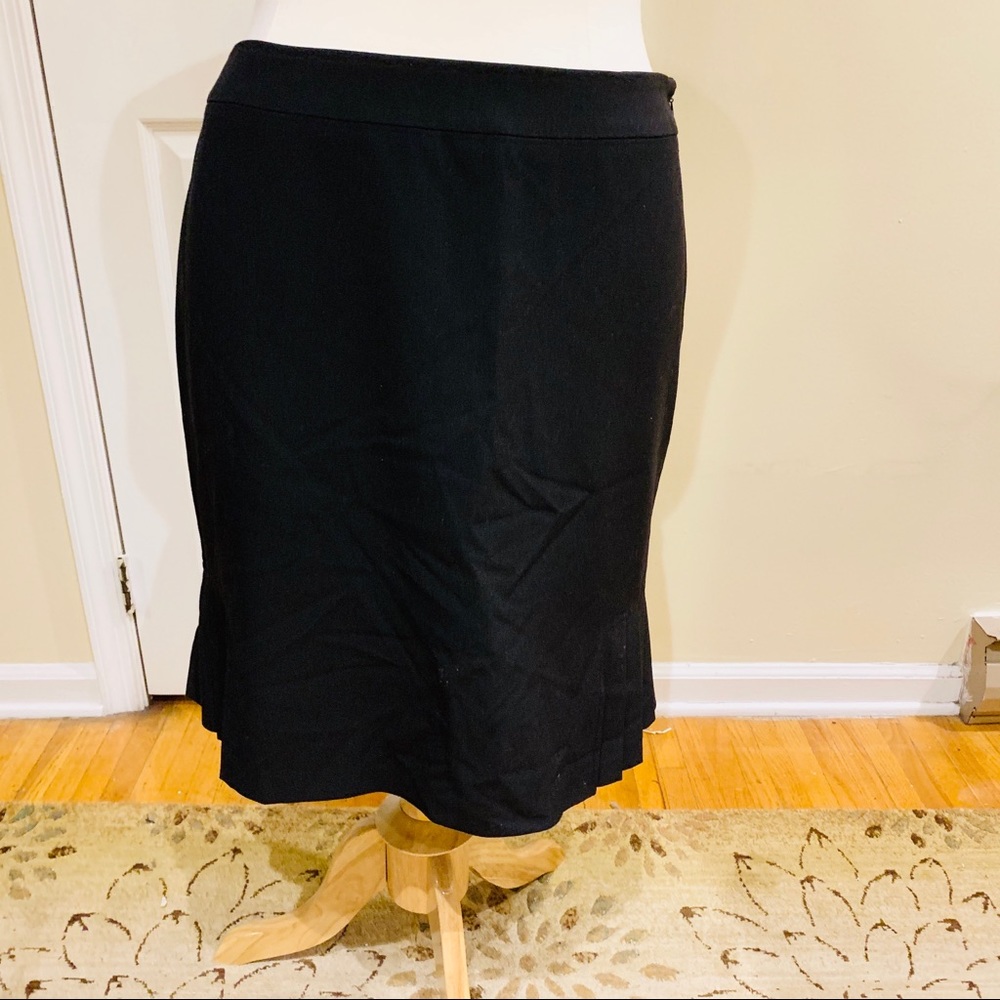 Sale 🌷 Black Tahari Skirt